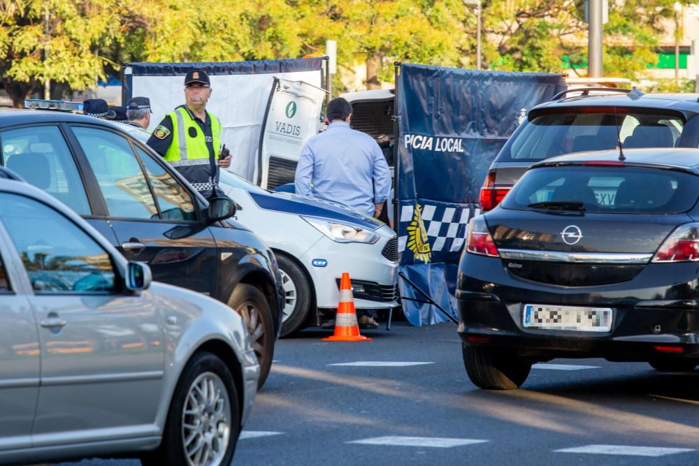 Una mujer de 52 años ha perdido hoy la vida al ser atropellada por un coche en la avenida Pío XII de València.