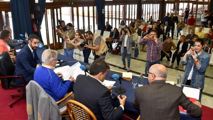 07/05/2019 LAS PALMAS DE GRAN CANARIA. .Los candidatos de los principales partidos al Cabildo de Gran Canaria contrastan sus propuestas en un debate organizado or la cadena COPE, en el Real Club Náutico de Gran Canaria. Nueva Canarias, Antonio Morales. JxGC Coalición Canaria, José Miguel Bravo de Laguna. PP AV, Marco Aurelio Pérez. Sí Podemos, Sara Ramírez. PSOE, Luis Ibarra.  Fotógrafa: YAIZA SOCORRO.  | 07/05/2019 | Fotógrafo: Yaiza Socorro