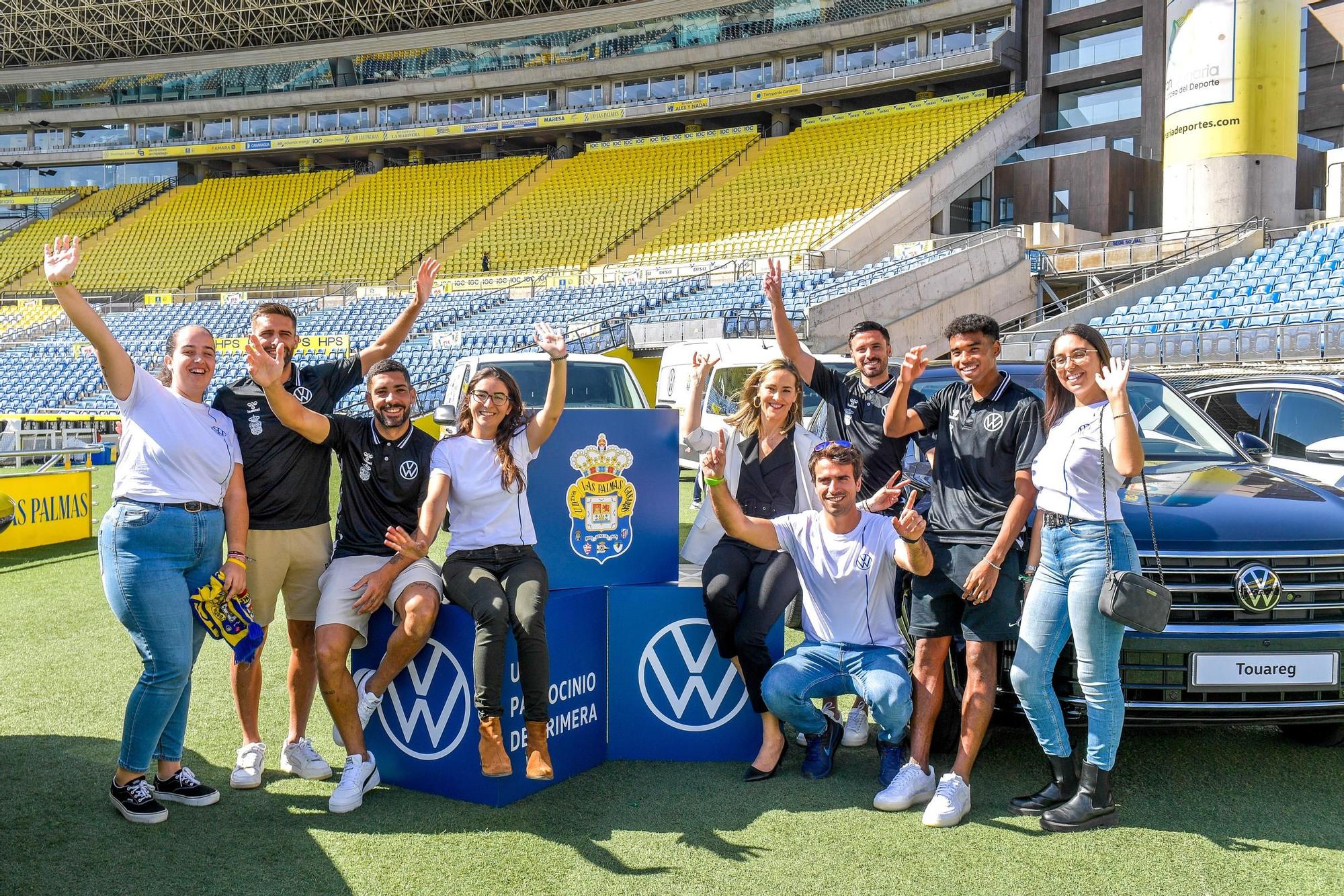 Entrega de coches Volkswagen a jugadores de la UD Las Palmas