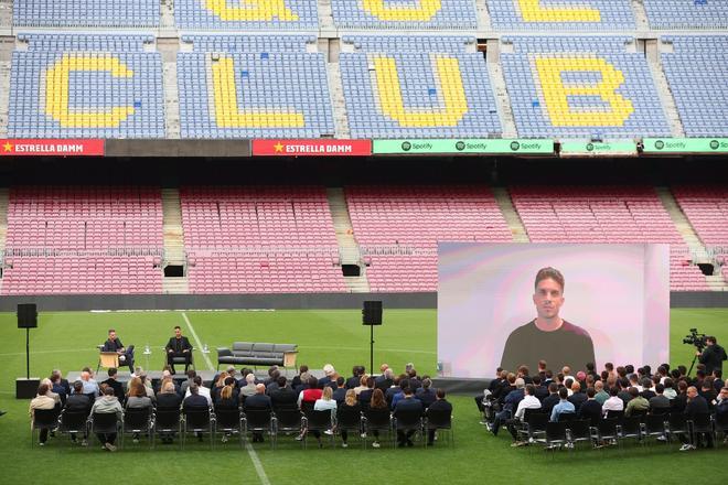 Las mejores imágenes del acto de despedida de Sergio Busquets