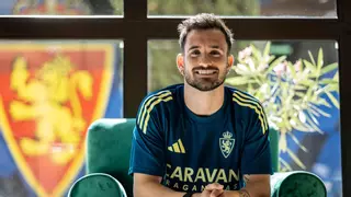 Sebas Moyano: "Deseo marcar mi nombre en la historia del Zaragoza al subir como me pasó en el Oviedo"