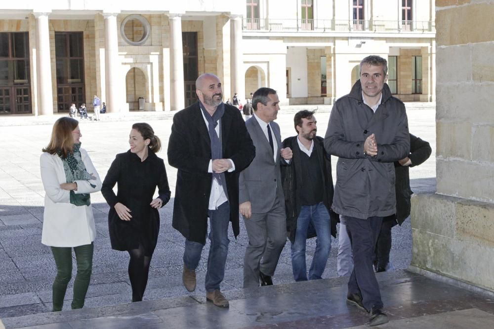 Presentación del rodaje de la serie "La Zona" de Movistar+ en La Laboral