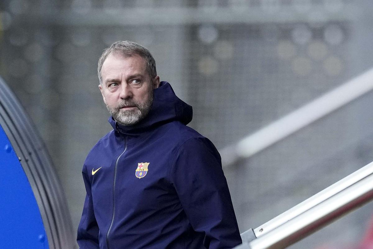 Hansi Flick en un entrenamiento