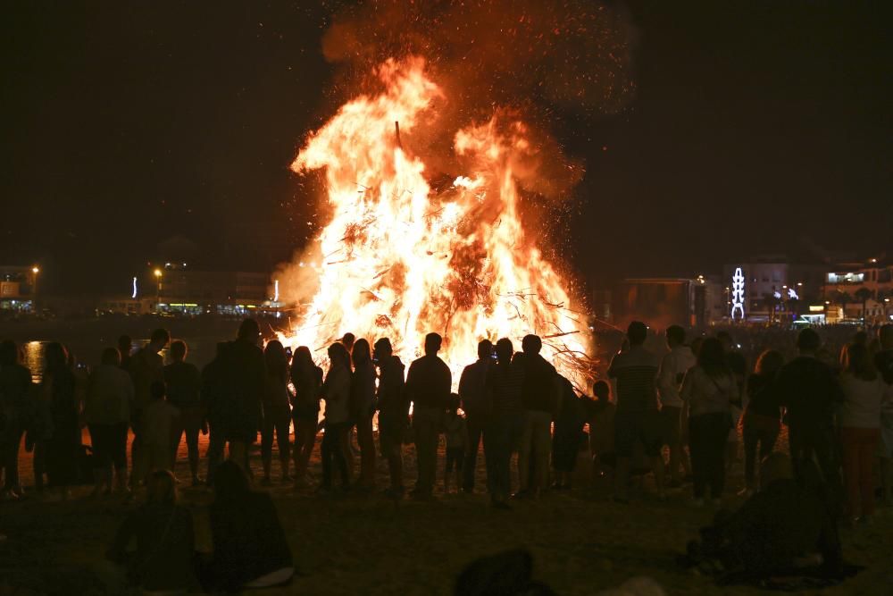 Vigo disfruta de la noche de San Juan