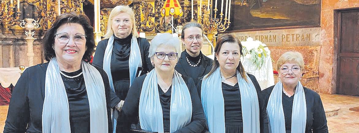 Carmen Bauzà, Yolanda Trilla, María Perelló, María Ángeles Ramón, Aina Conde y Sari Alfaro.