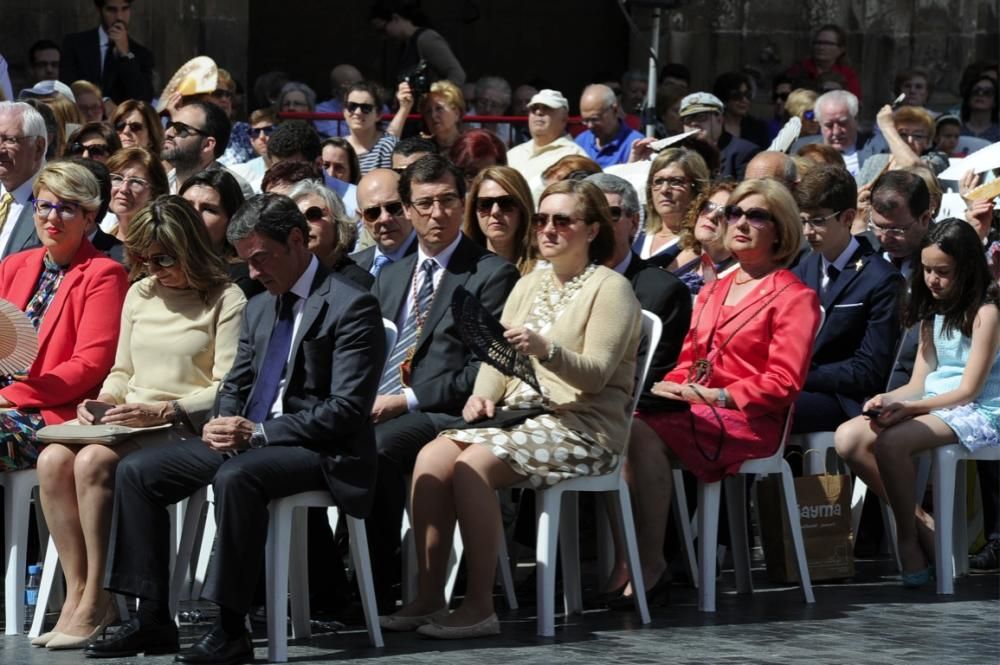 Coronación de la Virgen de la Soledad en la plaza Belluga