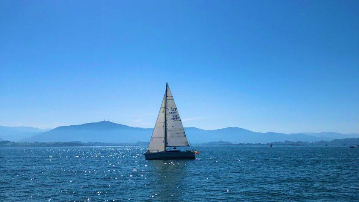 El horizonte del mar Cantábrico.