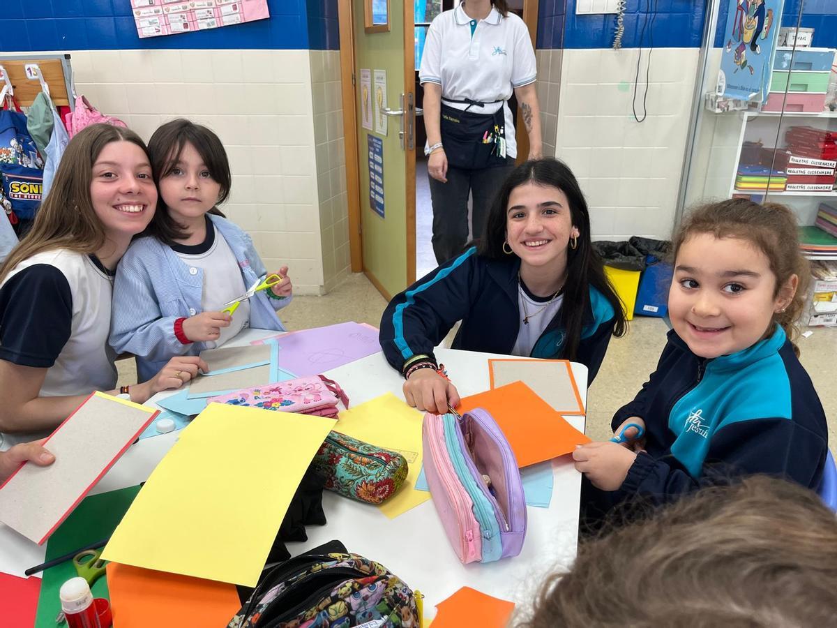 La Inmaculada pone fin a sus fiestas colegiales (en imágenes) La Inmaculada pone fin a sus fiestas colegiales (en imágenes)
