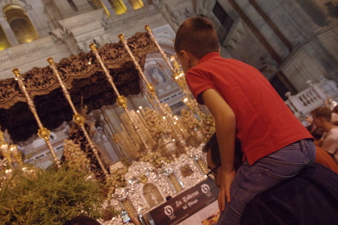 Procesión extraordinaria de la Virgen del Gran Poder por el centenario de la hermandad,