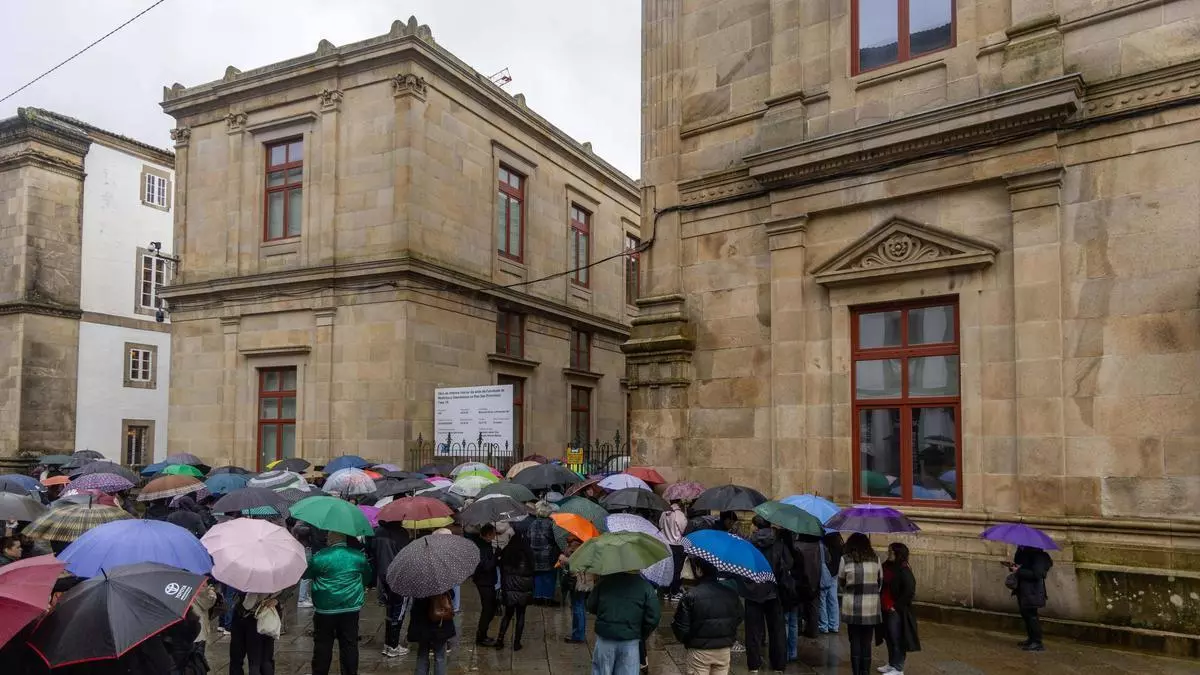 Cazan a un opositor del MIR copiando con gafas de inteligencia artificial en Santiago: fue expulsado del examen y recibió un cero