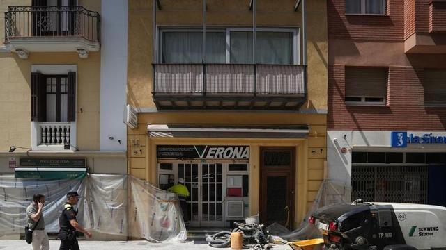 Façana afectada per l’esvoranc al barri del Putxet de Barcelona