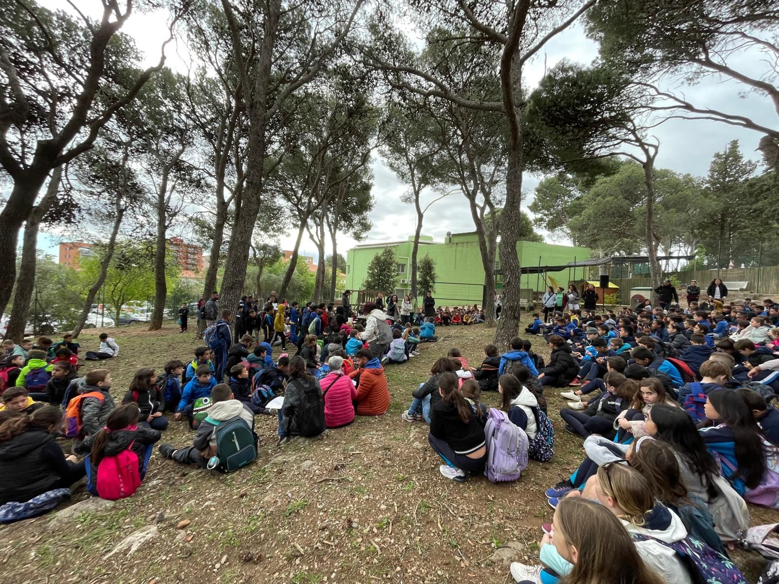 EN IMATGES | Figueres recupera la Festa de l’Arbre amb la participació de més de 500 alumnes