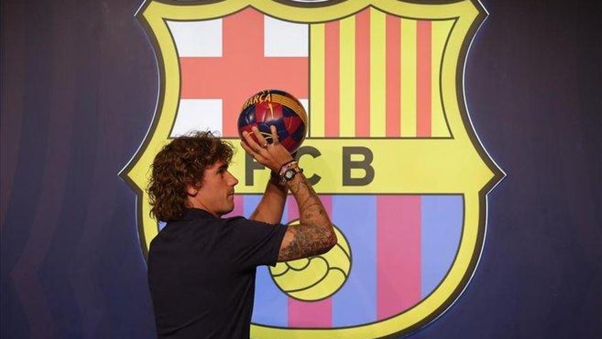 Griezmann se compromete a aportar &quot;mucha alegría&quot; al Barça