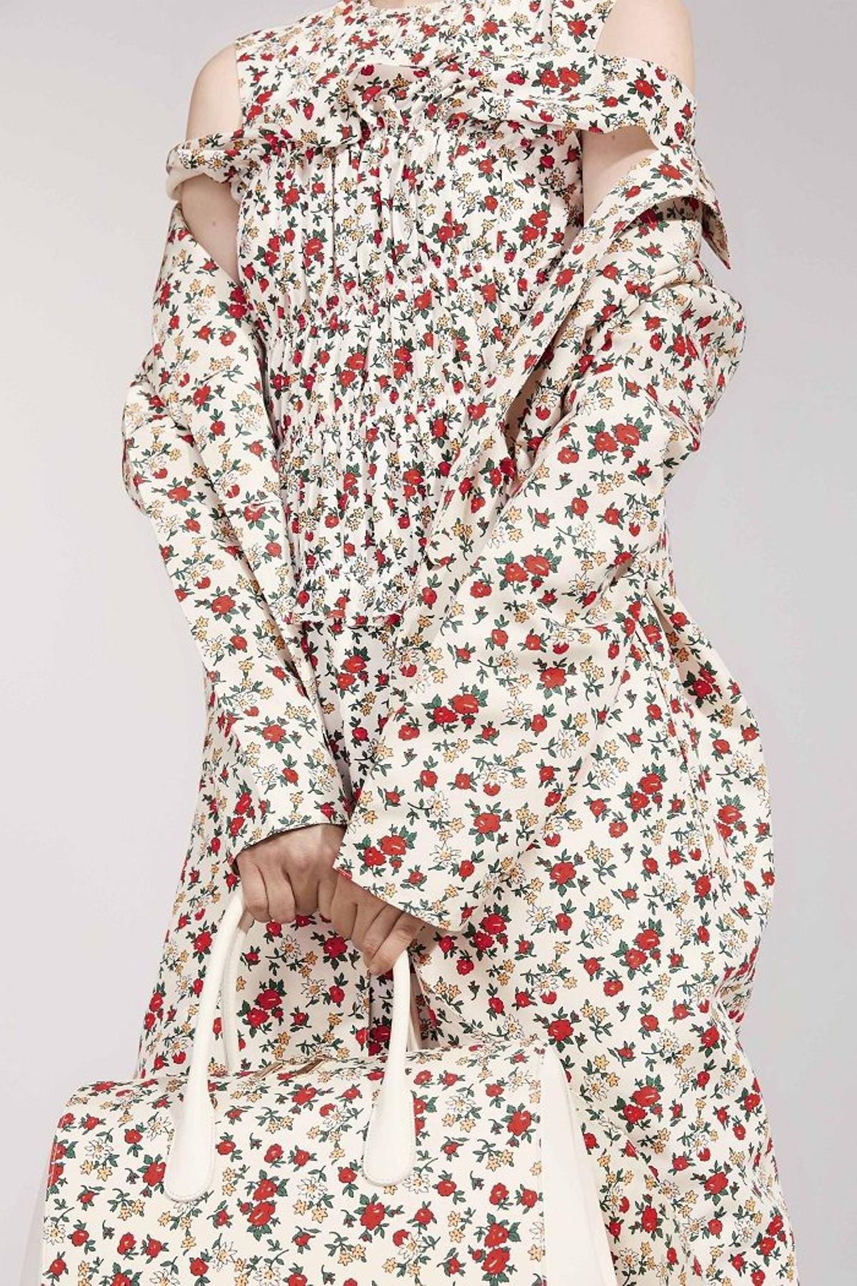 Nina Ricci colección primavera 2016, vestido de flores