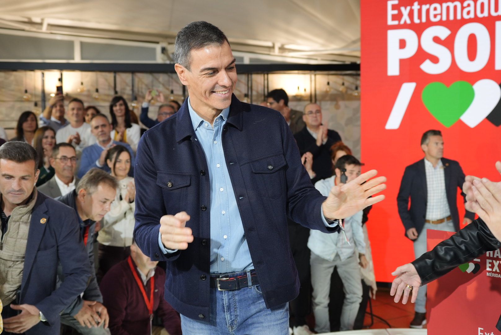 Fotogalería | Pedro Sánchez conquista Mérida