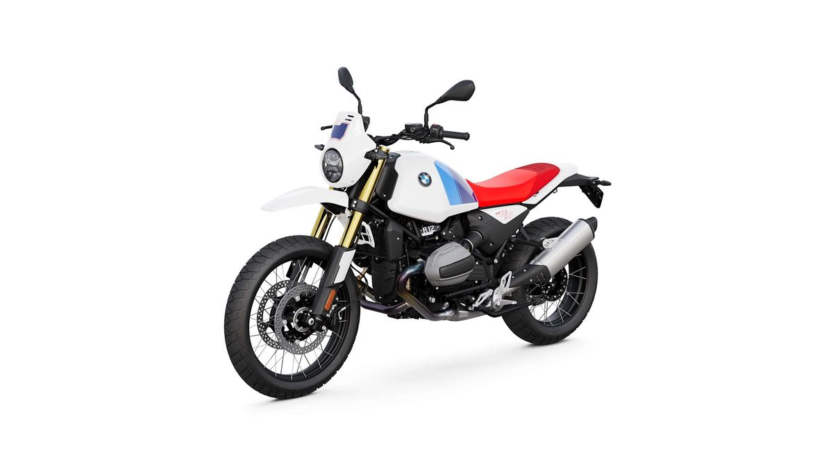 Moto BMW viajar viaje verano Neomotor (3) min