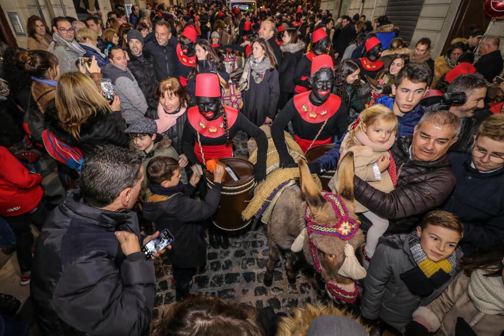 Alcoy recibe al emisario de la ilusión