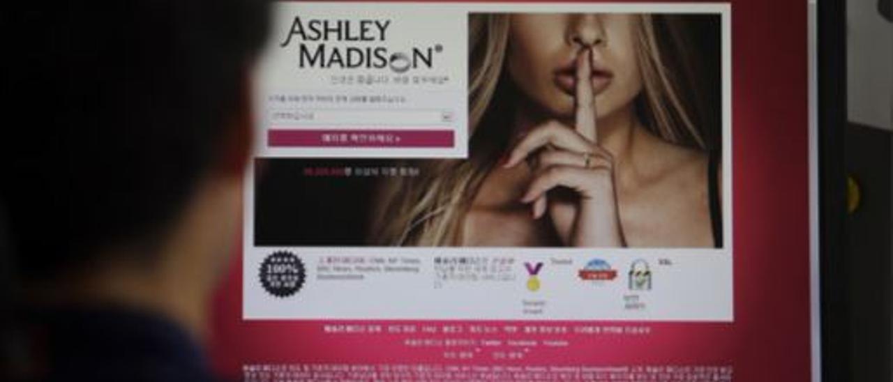 Ashley Madison és una plataforma especialitzada en infidelitats