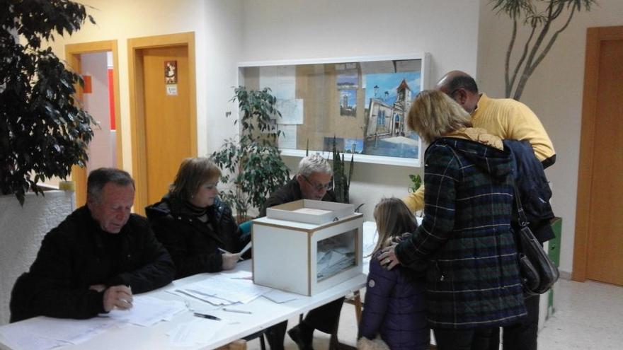 Los aljorreños votaron el viernes y el sábado sobre el monolito.