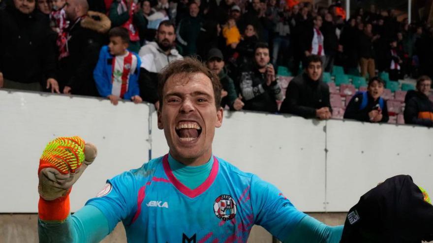 Fermín Sobrón renueva con el Zamora CF