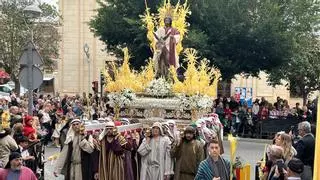 La procesión de Las Palmas arranca la Semana Santa callosina con "Las Mantillas" suspendida por la lluvia