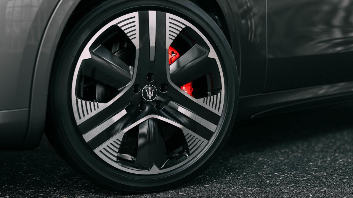 Llantas del Maserati Grecale Folgore 2026