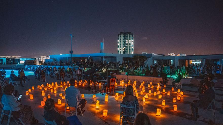 Rotundo éxito del concierto  “Un piano y 200 velas” en la Fermina