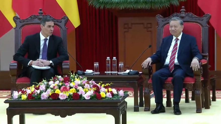 Pedro Sánchez se reúne con el secretario general del Partido Comunista de Vietnam, To Lam
