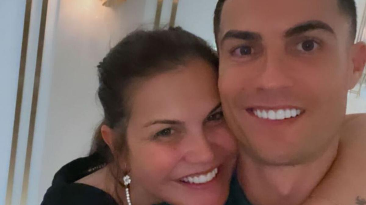 Katia Aveiro, junto a Cristiano Ronaldo