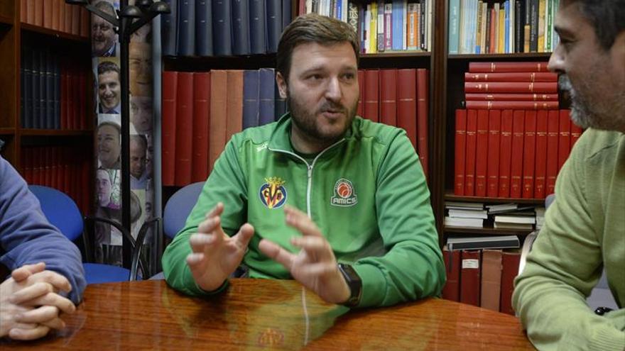 Toni Ten: «El TAU debe dar un cambio ya en defensa»