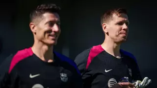 Oficial: Szczesny renueva con el Barça hasta 2027