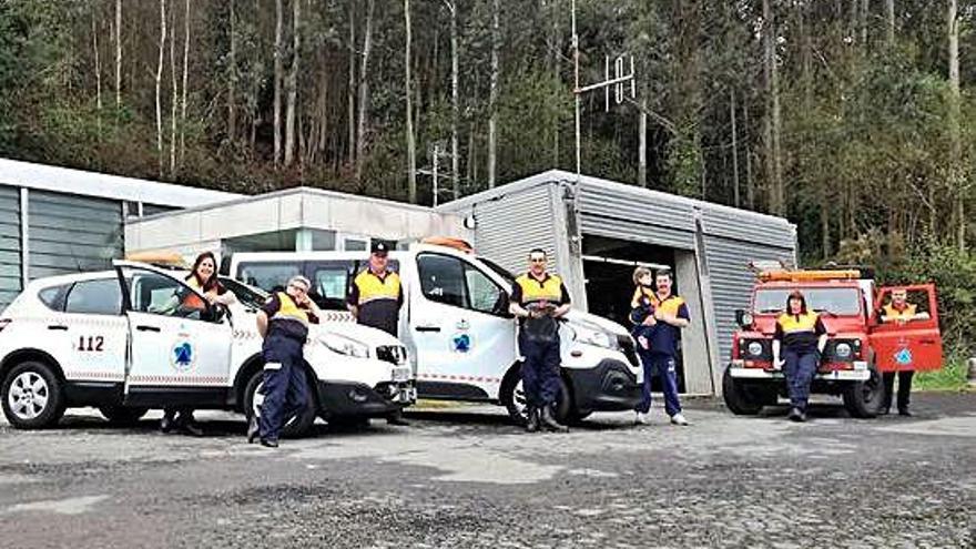 Voluntarios de Protección Civil de Miño.