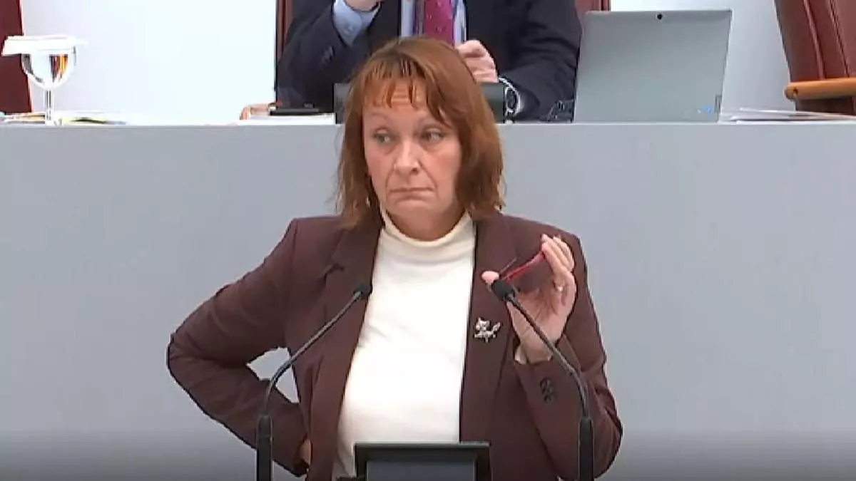 Los audios de López Miras apoyando a Pedro Antonio Sánchez suenan en la Asamblea