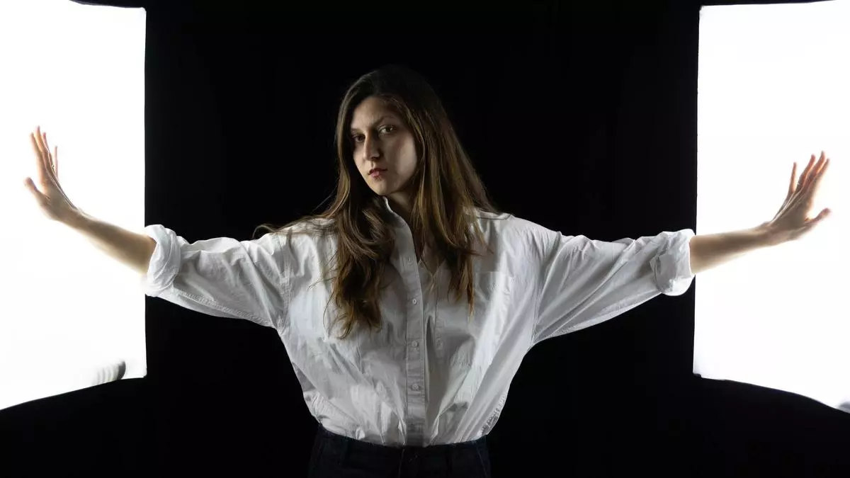 Claudia Zuazo: una artista entre el éxito colectivo y el minimalismo solitario