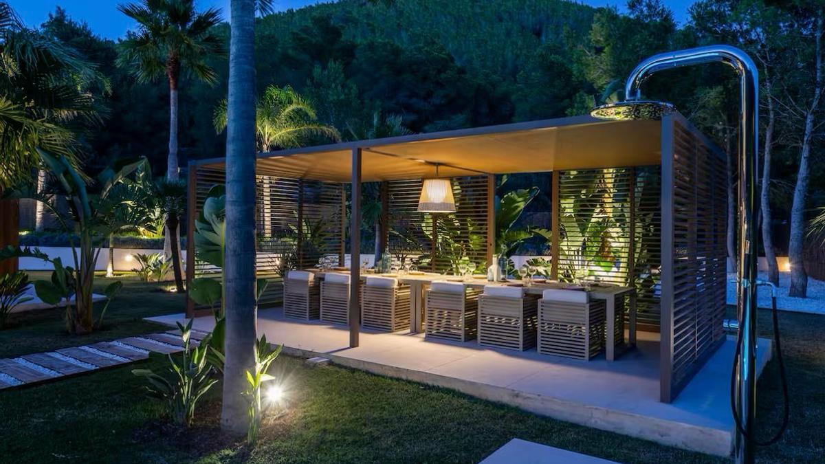 Villa de lujo en alquiler en junio.