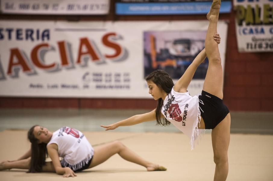 Exhibición de la Escuela de gimnasia rítmica