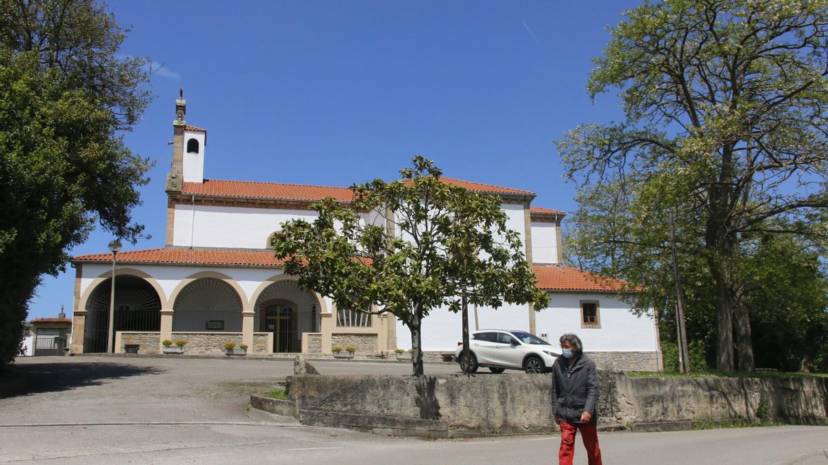 Iglesia de San Andrés, en el inicio de la ruta.