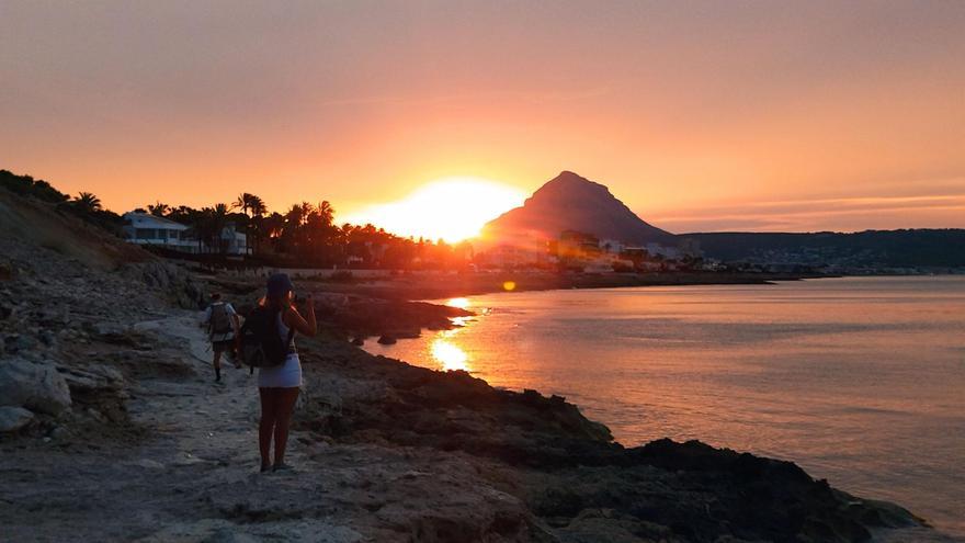 Si te gustan las puestas de sol, este es tu sitio en la provincia de Alicante