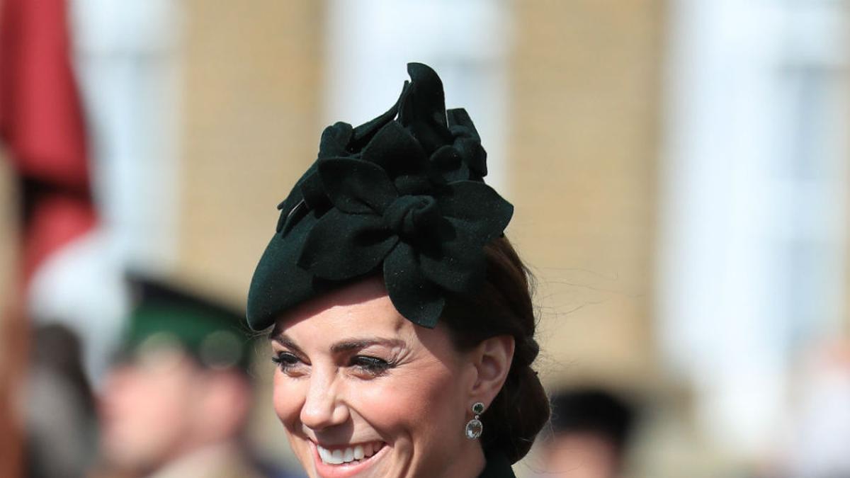 Kate Middleton preside el desfile de San Patricio en Londres con un abrigo espectacular de Alexander McQueen