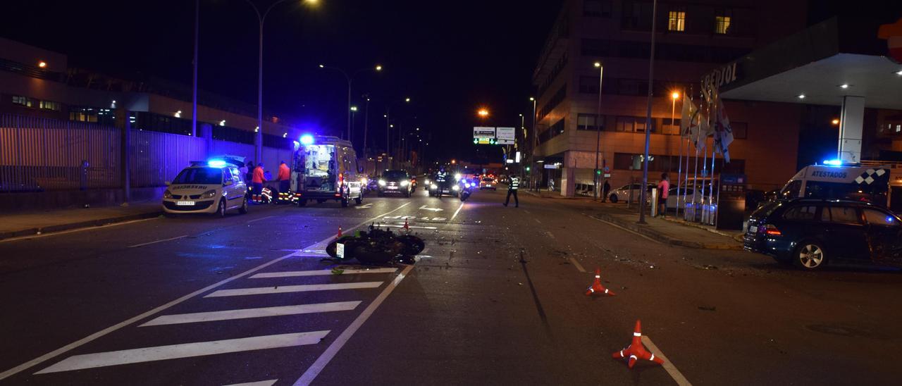 Cruce en el que tuvo lugar ayer el grave accidente entre una moto y un turismo.