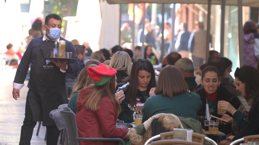 La hostelería cordobesa se suma al paro parcial por la subida de la luz y los suministros