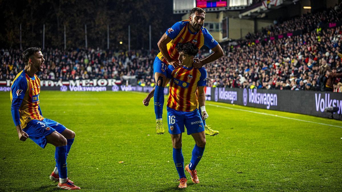 El Valencia solo ha logrado una victoria en sus últimos ocho partidos por LaLiga EA Sports