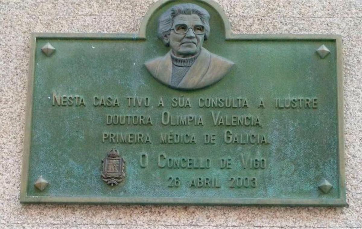 Placa dedicada a Olimpia Valencia.jpg