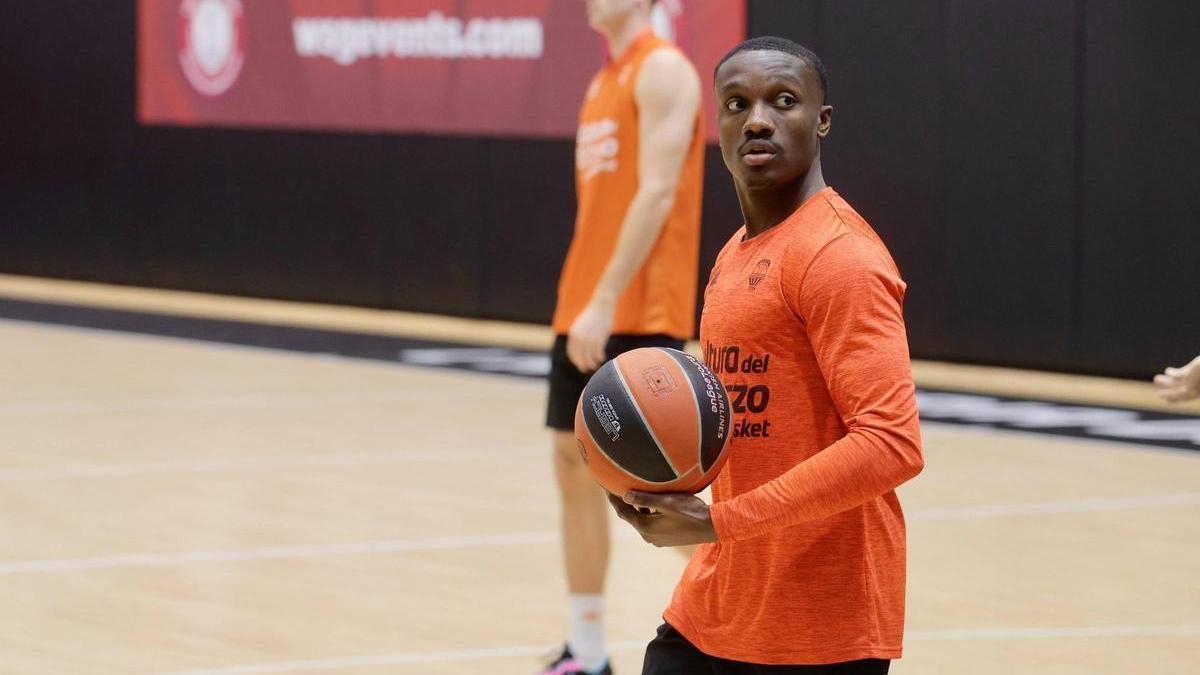 Jared Harper, en un entrenamiento en L'Alqueria del Basket