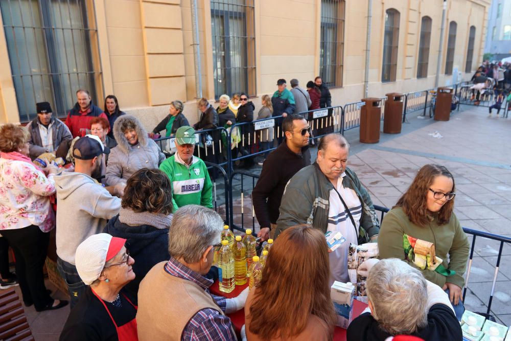 Los Ángeles Malagueños de la Noche reparten 3.000 menús