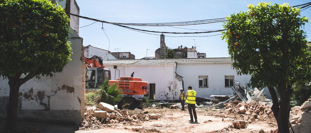 Inicio de los trabajos para el derribo de las Concepcionistas.