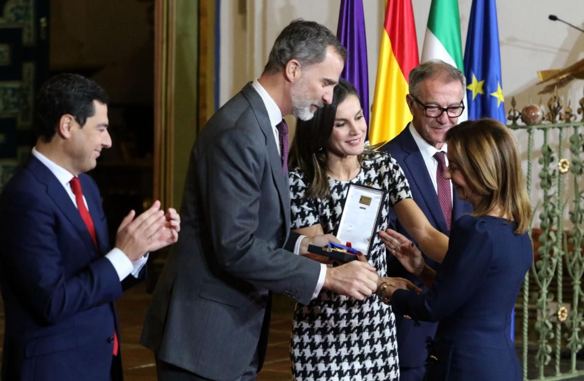 Los Reyes entregan las Medallas de las Bellas Artes en Córdoba