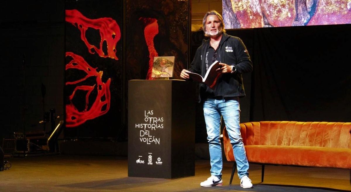 Alfonso Escalero, director de I Love The World, en un acto en La Palma.