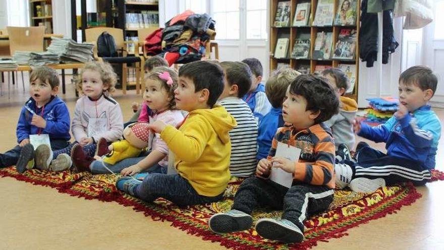 El Turullón festeja el &quot;cumpleaños&quot; del libro infantil