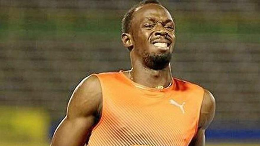 Bolt va notar molèsties durant l&#039;escalfament de la final